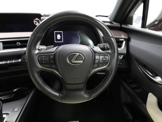 UX UX300e バージョンL CPOレクサス認定中古車 ムーンルーフ ブラインドスポットモニター カラーヘッドアップディスプレイ パノラミックビューモニター おくだけ充電(16枚目)