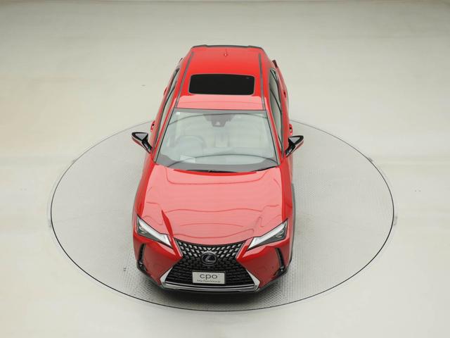 UX UX300e バージョンL CPOレクサス認定中古車 ムーンルーフ ブラインドスポットモニター カラーヘッドアップディスプレイ パノラミックビューモニター おくだけ充電(33枚目)