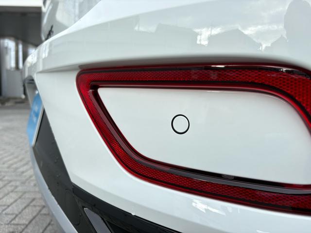 Ｔ－ロック ＴＤＩ　４モーション　ブラックスタイル　登録済未使用車　ＩＱライト　ＡＣＣ　トラベルアシスト　デジタルメーター　Ａｐｐ－Ｃｏｎｎｅｃｔ　ワイヤレスチャージ　電動リヤゲート　ブラックルーフ　障害物センサー　ブラインドスポット　新車保証継承（19枚目）