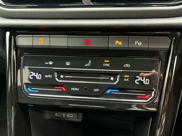 Ｔ－ロック ＴＤＩ　４モーション　ブラックスタイル　登録済未使用車　ＩＱライト　ＡＣＣ　トラベルアシスト　デジタルメーター　Ａｐｐ－Ｃｏｎｎｅｃｔ　ワイヤレスチャージ　電動リヤゲート　ブラックルーフ　障害物センサー　ブラインドスポット　新車保証継承（36枚目）