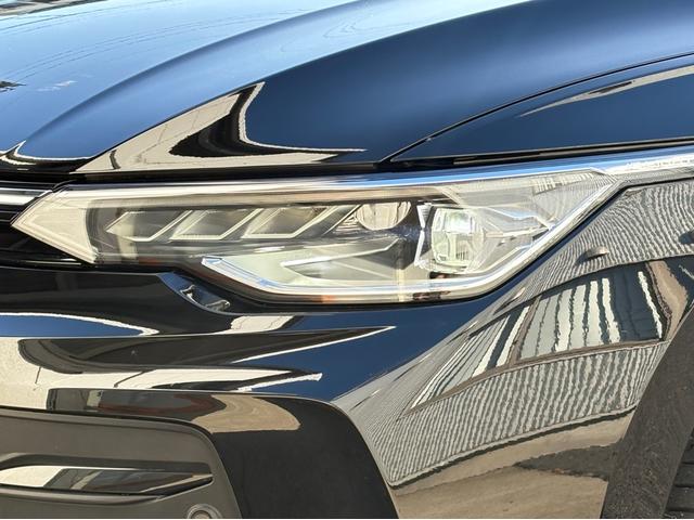 �k�d�c�}�g���b�N�X�w�b�h���C�g�u�h�p�D�k�h�f�g�s�v�œK�Ȕz�����\�ɂ����ŐV�̃w�b�h���C�g�V�X�e���ł��B