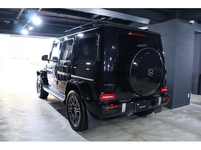 Ｇクラス Ｇ４５０ｄ　ローンチエディション限定車　マヌファクトューアプログラムプラス　ボディー同色スペアタイヤリング　ドライビングアシスタンスパッケージ　チタニウムグレーナッパレザー（ダイヤモンドステッチ入り）ＭＢＵＸナビ　キーレスゴー（16枚目）