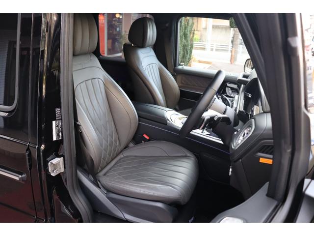 Ｇクラス Ｇ４５０ｄ　ローンチエディション限定車　マヌファクトューアプログラムプラス　ボディー同色スペアタイヤリング　ドライビングアシスタンスパッケージ　チタニウムグレーナッパレザー（ダイヤモンドステッチ入り）ＭＢＵＸナビ　キーレスゴー（32枚目）