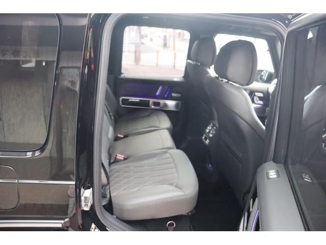 Ｇクラス Ｇ４５０ｄ　ローンチエディション限定車　マヌファクトューアプログラムプラス　ボディー同色スペアタイヤリング　ドライビングアシスタンスパッケージ　チタニウムグレーナッパレザー（ダイヤモンドステッチ入り）ＭＢＵＸナビ　キーレスゴー（34枚目）