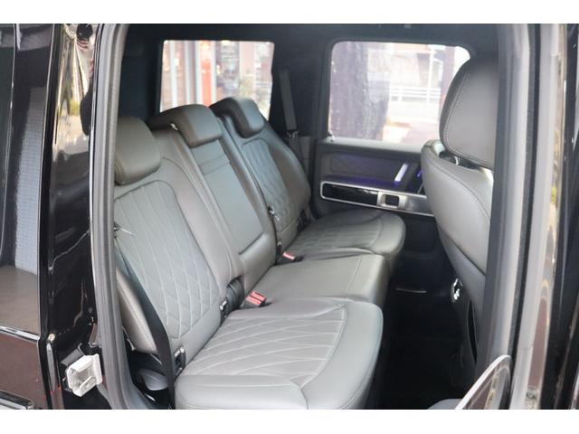 Ｇクラス Ｇ４５０ｄ　ローンチエディション限定車　マヌファクトューアプログラムプラス　ボディー同色スペアタイヤリング　ドライビングアシスタンスパッケージ　チタニウムグレーナッパレザー（ダイヤモンドステッチ入り）ＭＢＵＸナビ　キーレスゴー（35枚目）
