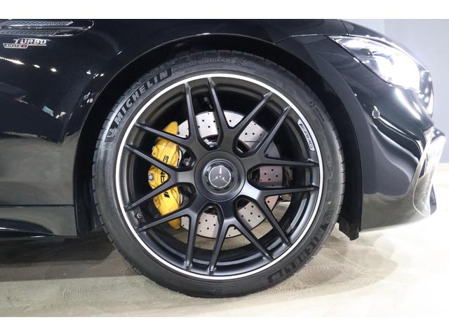 GT 4ドアクーペ 53 4マチック+ AMGダイナミックプラスパッケージ ガラススライディングルーフ Burmesterサラウンドサウンドシステム メモリー付きパワーシート アンビエントライト フットトランクオープナー シートヒーター(15枚目)