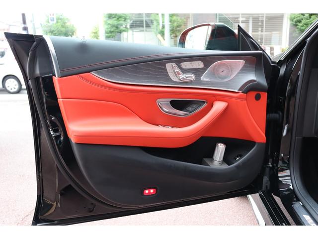 GT 4ドアクーペ 53 4マチック+ AMGダイナミックプラスパッケージ ガラススライディングルーフ Burmesterサラウンドサウンドシステム メモリー付きパワーシート アンビエントライト フットトランクオープナー シートヒーター(27枚目)