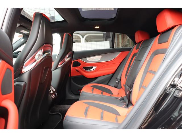 GT 4ドアクーペ 53 4マチック+ AMGダイナミックプラスパッケージ ガラススライディングルーフ Burmesterサラウンドサウンドシステム メモリー付きパワーシート アンビエントライト フットトランクオープナー シートヒーター(32枚目)