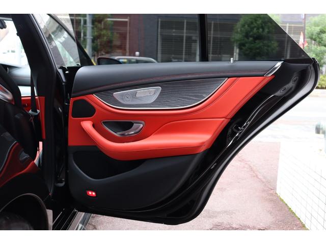 GT 4ドアクーペ 53 4マチック+ AMGダイナミックプラスパッケージ ガラススライディングルーフ Burmesterサラウンドサウンドシステム メモリー付きパワーシート アンビエントライト フットトランクオープナー シートヒーター(37枚目)