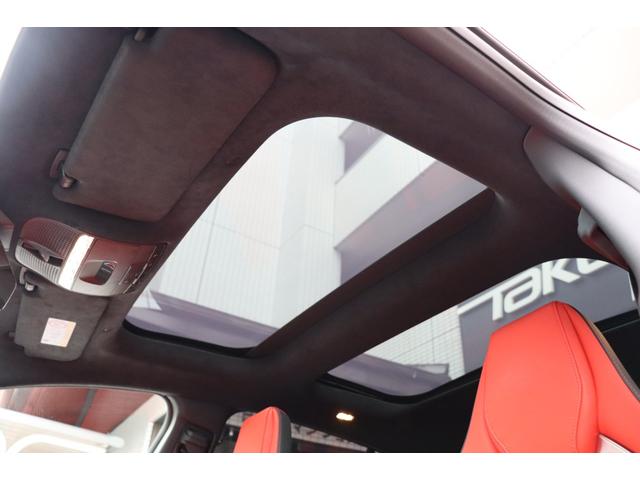 GT 4ドアクーペ 53 4マチック+ AMGダイナミックプラスパッケージ ガラススライディングルーフ Burmesterサラウンドサウンドシステム メモリー付きパワーシート アンビエントライト フットトランクオープナー シートヒーター(51枚目)