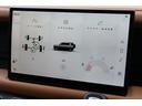 １１０Ｘ　Ｄ３００　ビンテージチタン／エボニーウィンザーレザーシート　グロスブラックシグネクチャーグラフィック　ファミリーコンフォートパック　２２インチＡＷ　サイドステップ　エアサス　サンルーフ　禁煙車（57枚目）
