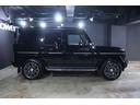 Ｇ４５０ｄ　ローンチエディション限定車　マヌファクトューアプログラムプラス　ボディー同色スペアタイヤリング　ドライビングアシスタンスパッケージ　チタニウムグレーナッパレザー（ダイヤモンドステッチ入り）ＭＢＵＸナビ　キーレスゴー（11枚目）