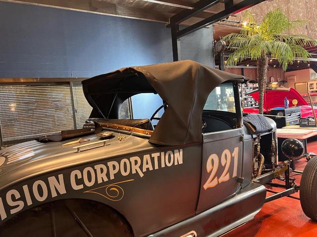 フォードその他 　フォーバンガー　ＲＩＬＥＹ－ＯＨＶ化　２インチチョップ　幌骨チョップ加工済　オープン可能　トラディショナル（8枚目）
