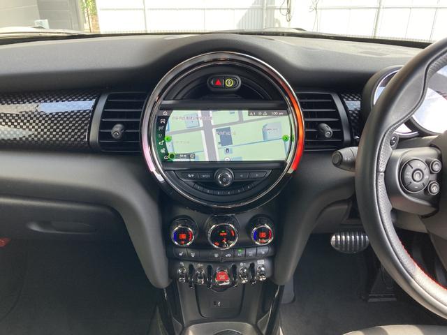 ＭＩＮＩ クーパーＳ　ＪＣＷパッケージ・ＨＤＤナビ・ＡＣＣ・レザレットシート・ＭＩＮＩ認定中古車（２年保証・走行距離無制限）（エニグマティック・ブラック）（10枚目）