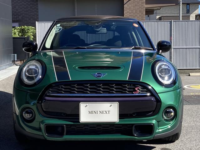 ＭＩＮＩ クーパーＳ　クーパーＳ（４名）ＰＥＰＰＥＲパッケージ・カメラパッケージ・デジタルパッケージ・ＡＣＣ・１７インチ黒アルミ・社外ドラレコ・ワンオーナー・ＭＩＮＩ認定中古車（２年保証・走行距離無制限）（2枚目）