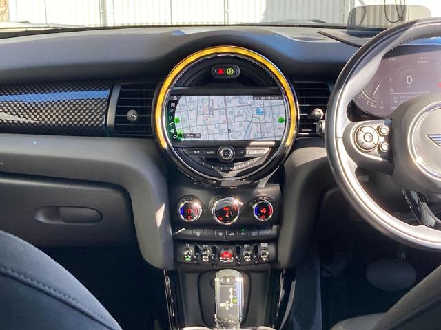 ＭＩＮＩ クーパーＳ　クーパーＳ（４名）ＰＥＰＰＥＲパッケージ・カメラパッケージ・デジタルパッケージ・ＡＣＣ・１７インチ黒アルミ・社外ドラレコ・ワンオーナー・ＭＩＮＩ認定中古車（２年保証・走行距離無制限）（10枚目）