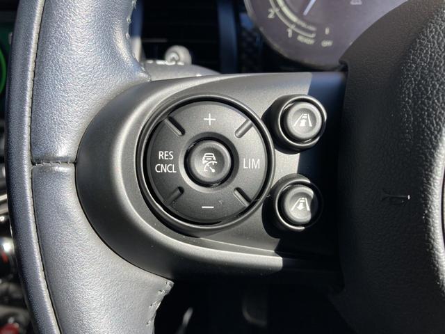 ＭＩＮＩ クーパーＳ　クーパーＳ（４名）ＰＥＰＰＥＲパッケージ・カメラパッケージ・デジタルパッケージ・ＡＣＣ・１７インチ黒アルミ・社外ドラレコ・ワンオーナー・ＭＩＮＩ認定中古車（２年保証・走行距離無制限）（17枚目）