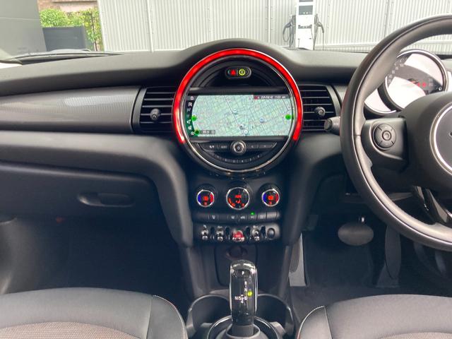 ＭＩＮＩ クーパー　ＰＥＰＰＥＲパッケージ・ＨＤＤナビ・ＥＴＣ・ＭＩＮＩ認定中古車（２年保証・走行距離無制限）（ペッパー・ホワイト）（10枚目）