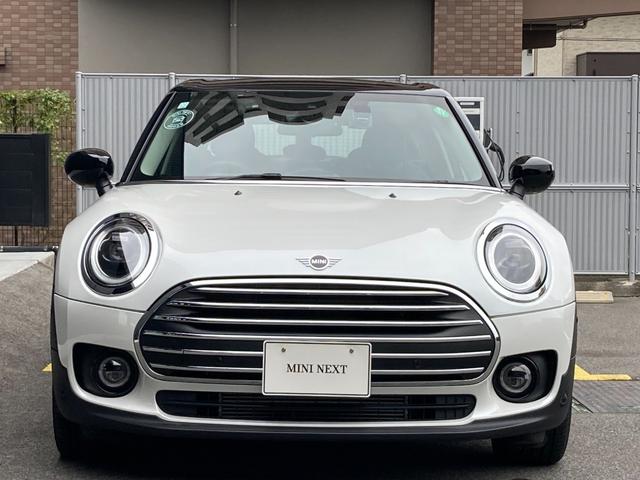 ＭＩＮＩ クーパーＤ　クラブマン　クラシック・トリム　ＨＤＤナビ・アップルカープレイ・ＡＣＣ・ドラレコ・ＭＩＮＩ認定中古車（２年保証・走行距離無制限）（ナノク・ホワイト）（2枚目）