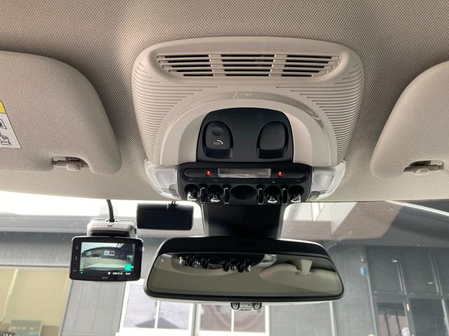 ＭＩＮＩ クーパーＤ　クラブマン　クラシック・トリム　ＨＤＤナビ・アップルカープレイ・ＡＣＣ・ドラレコ・ＭＩＮＩ認定中古車（２年保証・走行距離無制限）（ナノク・ホワイト）（19枚目）