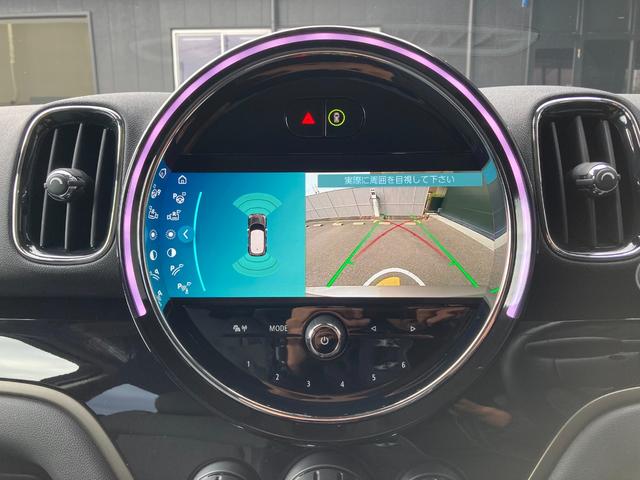 ＭＩＮＩ クパＳＤクロスオバオル４プレミアム＋Ｐクラシクトリム　ＡＣＣ・ＨＤＤナビ・１８インチアルミホイール・ＭＩＮＩ認定中古車（２年保証・走行距離無制限）（メルティング・シルバー）（15枚目）