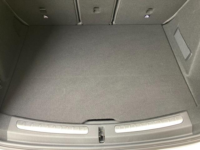 ＭＩＮＩ クパＳＤクロスオバオル４プレミアム＋Ｐクラシクトリム　ＡＣＣ・ＨＤＤナビ・１８インチアルミホイール・ＭＩＮＩ認定中古車（２年保証・走行距離無制限）（メルティング・シルバー）（21枚目）