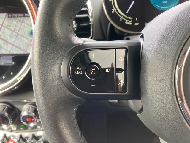 ＭＩＮＩ クーパーＤクラブマンプレミアム＋Ｐクラシック・トリム　アップルカープレイ・ＡＣＣ・ＨＤＤナビ・ドラレコ・ＭＩＮＩ認定中古車（２年保証・走行距離無制限）（ナノク・ホワイト）（17枚目）