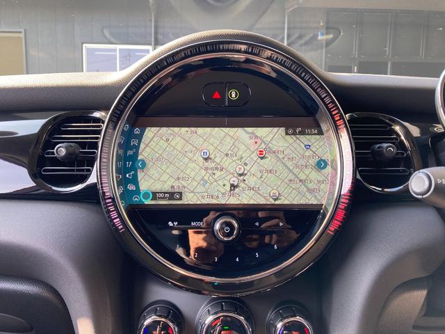 ＭＩＮＩ クーパーＳＤ　クラシック・トリム　ＨＤＤナビ・カープレイ・革シート・社外ＴＶ・ドラレコ・１７インチアルミホイール・ワンオーナー・ＭＩＮＩ認定中古車（２年保証・走行距離無制限）（チリ・レッド）（14枚目）