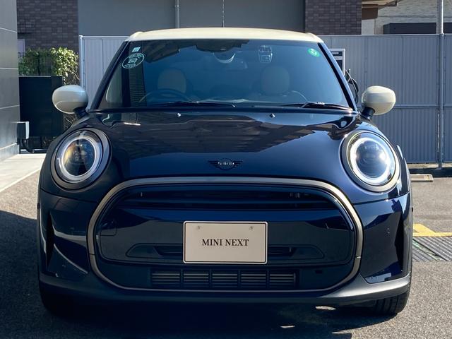 ＭＩＮＩ クーパー　レゾリュート・エディション　アップルカープレイ・ＡＣＣ・ドラレコ・ＭＩＮＩ認定中古車（２年保証・走行距離無制限）（エニグマティック・ブラック）（2枚目）