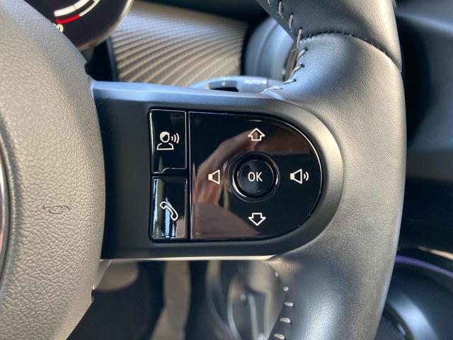 ＭＩＮＩ クーパー　レゾリュート・エディション　アップルカープレイ・ＡＣＣ・ドラレコ・ＭＩＮＩ認定中古車（２年保証・走行距離無制限）（エニグマティック・ブラック）（18枚目）