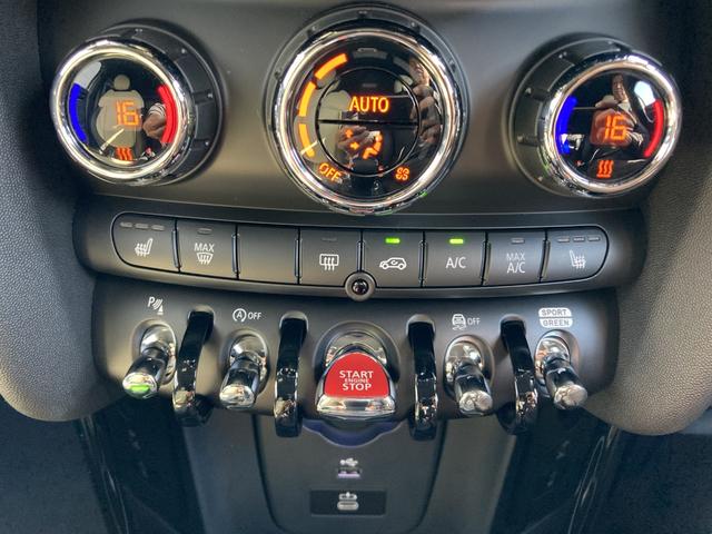 ＭＩＮＩ クーパー　レゾリュート・エディション　アップルカープレイ・ＡＣＣ・ドラレコ・ＭＩＮＩ認定中古車（２年保証・走行距離無制限）（エニグマティック・ブラック）（20枚目）