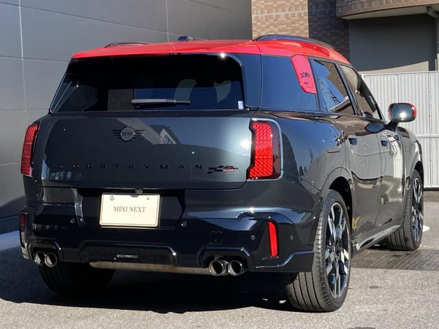 ＭＩＮＩ ジョンクーパーワークス　カントリーマンオール４ＪＣＷ　Ｌパッケージ・ＪＣＷトリム・ＡＣＣ・２０インチアルミホイール・ドラレコ・ワンオーナー・ＭＩＮＩ認定中古車（２年保証・走行距離無制限）（レジェンド・グレー）（8枚目）