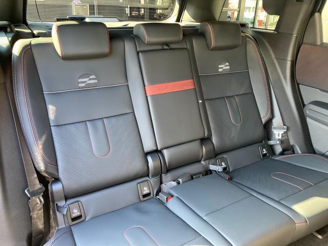 ＭＩＮＩ ジョンクーパーワークス　カントリーマンオール４ＪＣＷ　Ｌパッケージ・ＪＣＷトリム・ＡＣＣ・２０インチアルミホイール・ドラレコ・ワンオーナー・ＭＩＮＩ認定中古車（２年保証・走行距離無制限）（レジェンド・グレー）（13枚目）