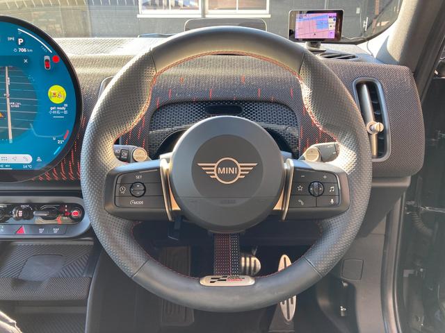ＭＩＮＩ ジョンクーパーワークス　カントリーマンオール４ＪＣＷ　Ｌパッケージ・ＪＣＷトリム・ＡＣＣ・２０インチアルミホイール・ドラレコ・ワンオーナー・ＭＩＮＩ認定中古車（２年保証・走行距離無制限）（レジェンド・グレー）（16枚目）