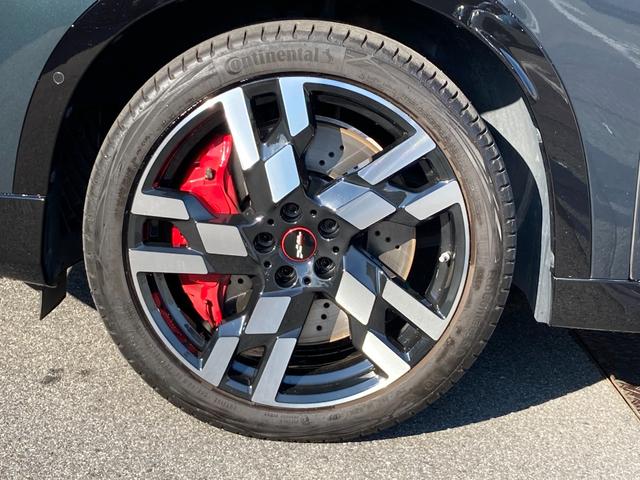 ＭＩＮＩ ジョンクーパーワークス　カントリーマンオール４ＪＣＷ　Ｌパッケージ・ＪＣＷトリム・ＡＣＣ・２０インチアルミホイール・ドラレコ・ワンオーナー・ＭＩＮＩ認定中古車（２年保証・走行距離無制限）（レジェンド・グレー）（22枚目）