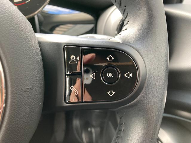 ＭＩＮＩ クーパーＤ　カムデン・エディション　ＡＣＣ・カープレイ・ドラレコ・ＭＩＮＩ認定中古車（２年保証・走行距離無制限）（ナノク・ホワイト）（18枚目）