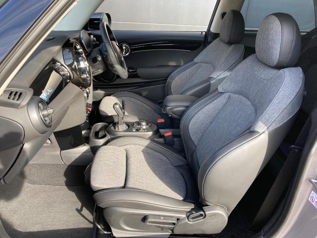 ＭＩＮＩ クーパーＤ　カムデン・エディション　ＡＣＣ・カープレイ・１７インチアルミホイール・ＭＩＮＩ認定中古車（２年保証・走行距離無制限）（ルーフトップ・グレー）（12枚目）