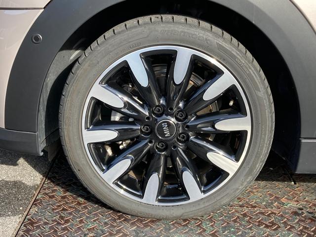 ＭＩＮＩ クーパーＤ　カムデン・エディション　ＡＣＣ・カープレイ・１７インチアルミホイール・ＭＩＮＩ認定中古車（２年保証・走行距離無制限）（ルーフトップ・グレー）（22枚目）
