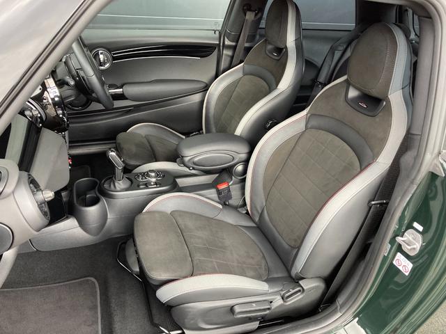 ＭＩＮＩ ＪＣＷ　プレミアムプラスパッケージ　ＪＣＷトリム　ＨＤＤナビ・アップルカープレイ・１８インチアルミホイール・ドラレコ・ＭＩＮＩ認定中古車（２年保証・走行距離無制限）（レベル・グリーン）（12枚目）
