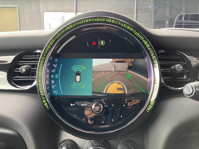 ＭＩＮＩ ＪＣＷ　プレミアムプラスパッケージ　ＪＣＷトリム　ＨＤＤナビ・アップルカープレイ・１８インチアルミホイール・ドラレコ・ＭＩＮＩ認定中古車（２年保証・走行距離無制限）（レベル・グリーン）（15枚目）