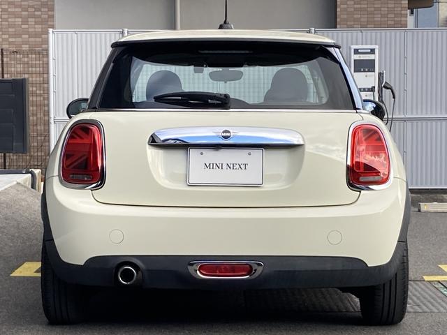 MINI ヴィクトリア ナビパッケージ・社外リアカメラ・社外シートヒーター・MINI認定中古車(1年保証・走行距離無制限)(ペッパー・ホワイト)(3枚目)