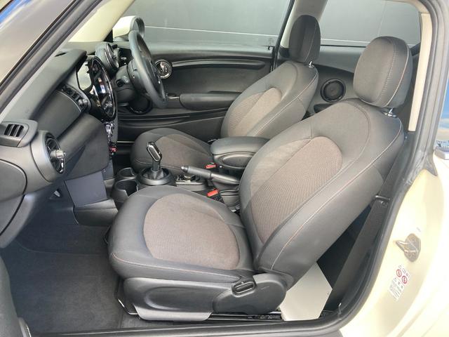 MINI ヴィクトリア ナビパッケージ・社外リアカメラ・社外シートヒーター・MINI認定中古車(1年保証・走行距離無制限)(ペッパー・ホワイト)(12枚目)