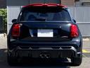 ＭＩＮＩ ＪＣＷ　プレミアムプラスパッケージ　ＪＣＷトリム　赤ルーフ・ボンネットストライプ・１８インチアルミホイール・ドラレコ・ワンオーナー・ＭＩＮＩ認定中古車（２年保証・走行距離無制限）（ミッドナイト・ブラック）（3枚目）