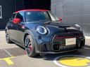 ＭＩＮＩ ＪＣＷ　プレミアムプラスパッケージ　ＪＣＷトリム　赤ルーフ・ボンネットストライプ・１８インチアルミホイール・ドラレコ・ワンオーナー・ＭＩＮＩ認定中古車（２年保証・走行距離無制限）（ミッドナイト・ブラック）（6枚目）