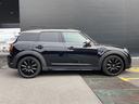 ＭＩＮＩ クーパーＤ　クロスオーバー・シャドー・エディション　ＨＤＤナビ＋アップルカープレイ・１８インチ黒アルミホイール・ＡＣＣ・ワンオーナー・ＭＩＮＩ認定中古車（２年保証・走行距離無制限）（ミッドナイト・ブラック）（4枚目）