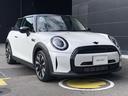 ＭＩＮＩ クーパーＤ　カムデン・エディション　ＡＣＣ・カープレイ・ドラレコ・ＭＩＮＩ認定中古車（２年保証・走行距離無制限）（ナノク・ホワイト）（6枚目）