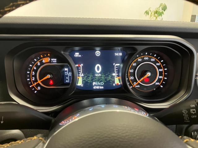 ジープ・ラングラーアンリミテッド サハラ ローンチエディション 認定中古車保証 4WD LEDヘッドライト フロントフォグ 純正ナビ ETC2.0 バックカメラ フロントカメラ レザーシート シートヒーター ステアリングヒーター オートエアコン ターボエンジン(34枚目)