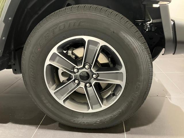 ジープ・ラングラーアンリミテッド サハラ 認定中古車保証 4WD LEDヘッドライト フロントフォグ リアフォグ 純正ナビ ETC2.0 バックカメラ フロントカメラ アダプティブクルーズコントロール アップルカープレイ アンドロイドオート(10枚目)