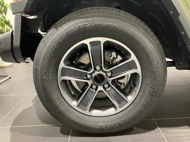 ジープ・ラングラーアンリミテッド サハラ 認定中古車保証 4WD LEDヘッドライト フロントフォグ リアフォグ 純正ナビ ETC2.0 バックカメラ フロントカメラ アダプティブクルーズコントロール アップルカープレイ アンドロイドオート(13枚目)