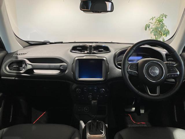 【インパネ周辺】高級感はありながらも使いやすさを重視した内装のつくりなっております。